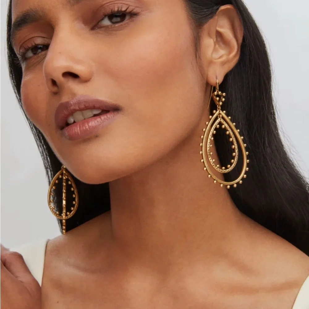 Kendra Scott Yellow Rose Rumer Open Frame Earrings in Vintage Gold - Picture 3 of 3